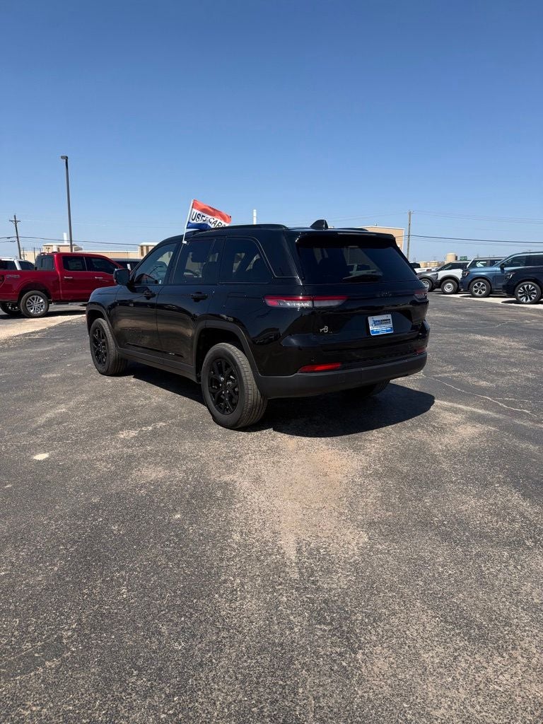 2025 Jeep Grand Cherokee Altitude
