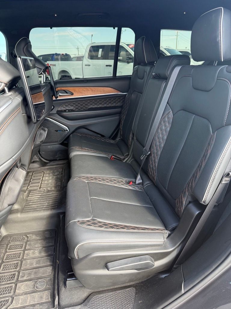 2023 Jeep Grand Cherokee L Summit Reserve