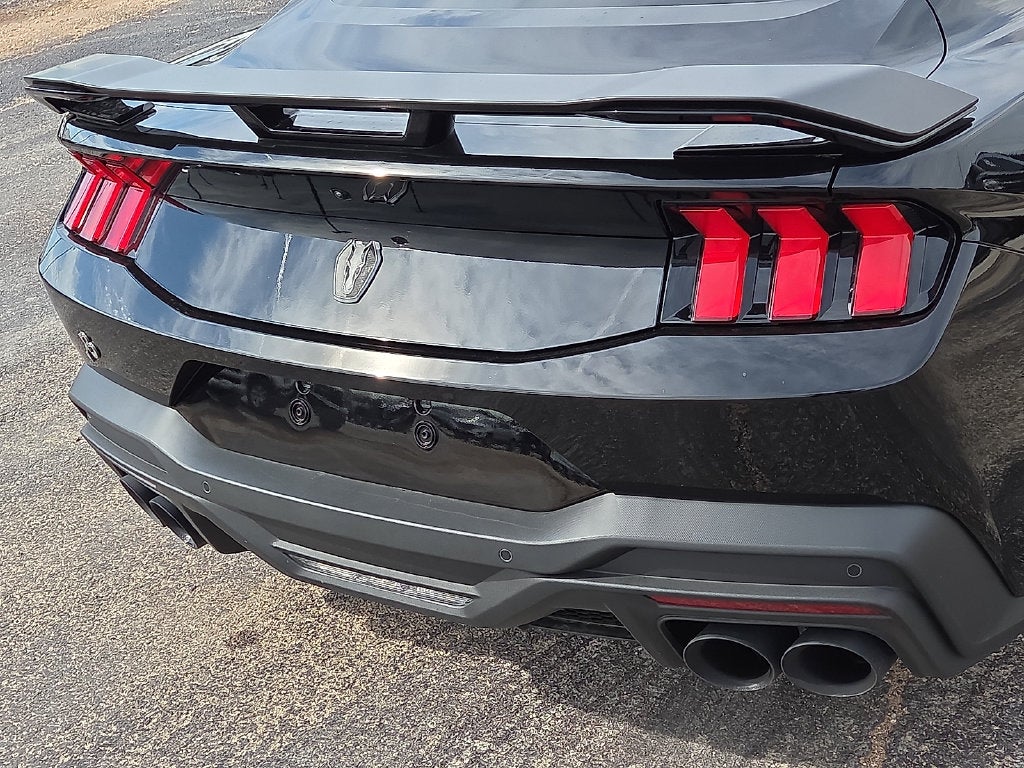 2026 Ford Mustang Dark Horse