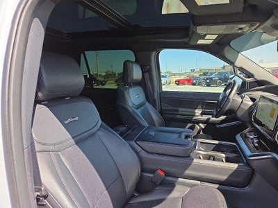 2025 Ford Expedition Max Platinum Stealth Performance