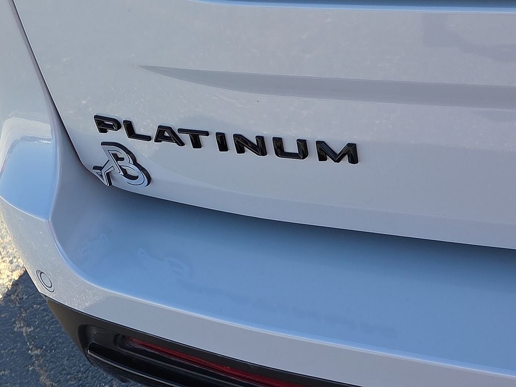 2025 Ford Expedition Max Platinum Stealth Performance
