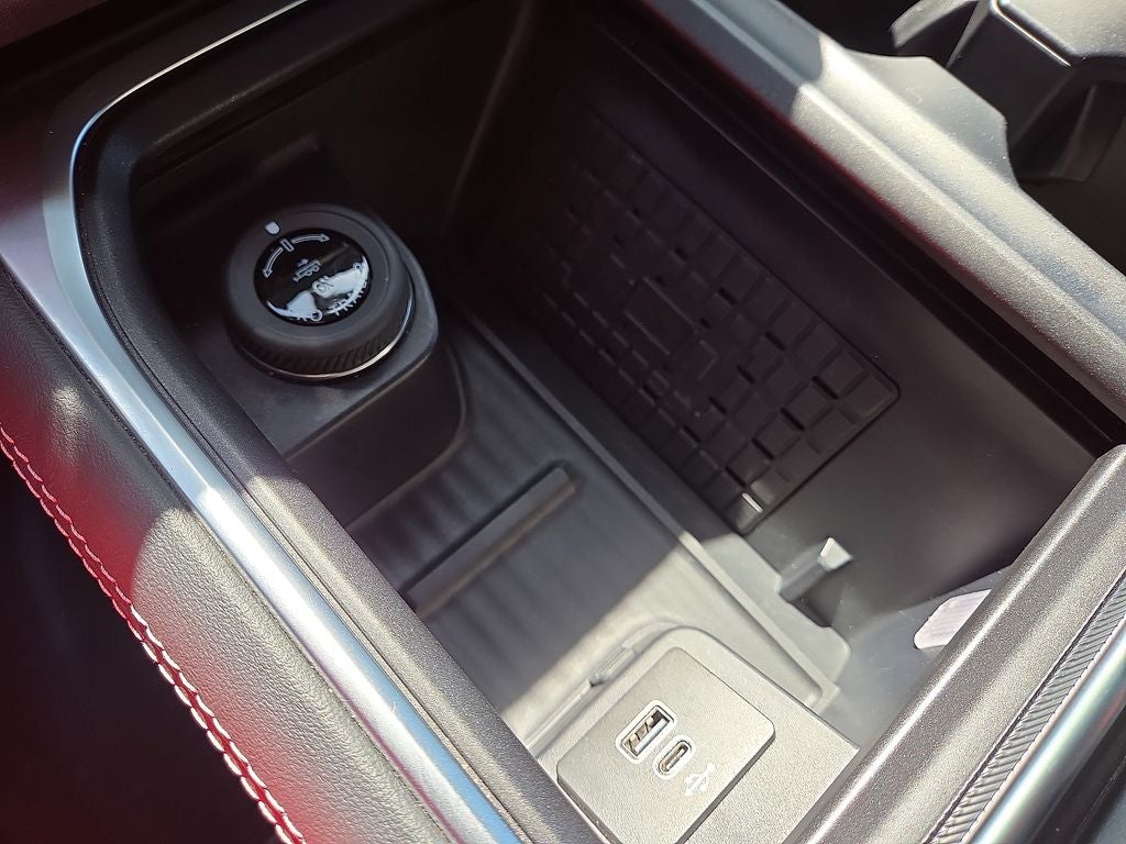 2025 Ford Expedition Max Platinum Stealth Performance