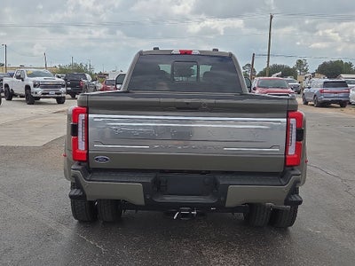 2026 Ford F-450SD Platinum DRW