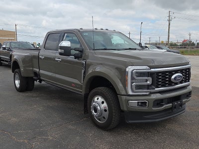 2026 Ford F-450SD Platinum DRW