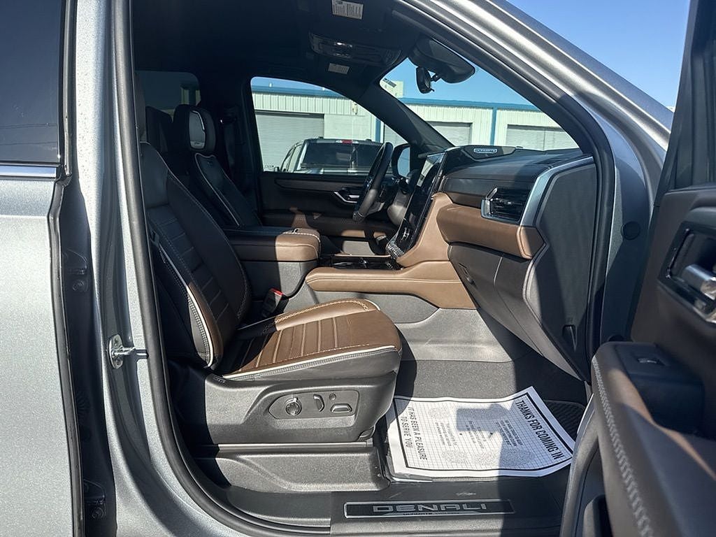 2025 GMC Yukon XL Denali Ultimate