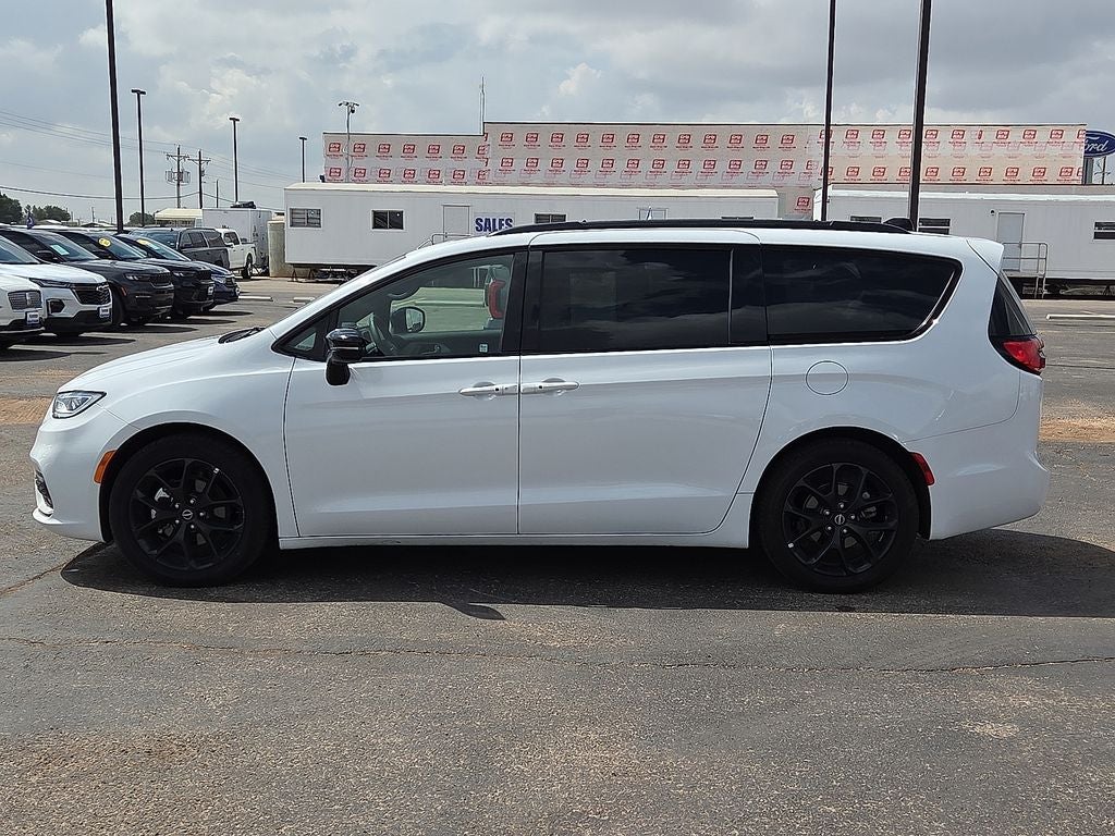 2025 Chrysler Pacifica Limited