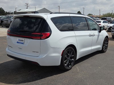 2025 Chrysler Pacifica Limited