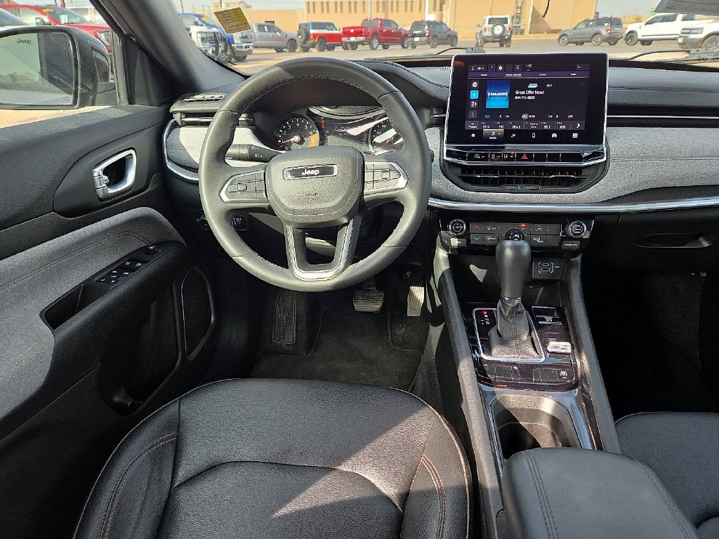 2024 Jeep Compass Latitude Lux