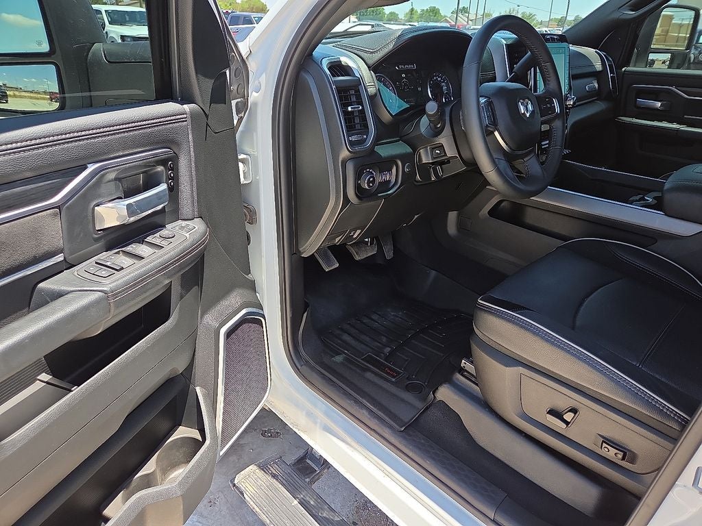 2024 RAM 3500 Laramie