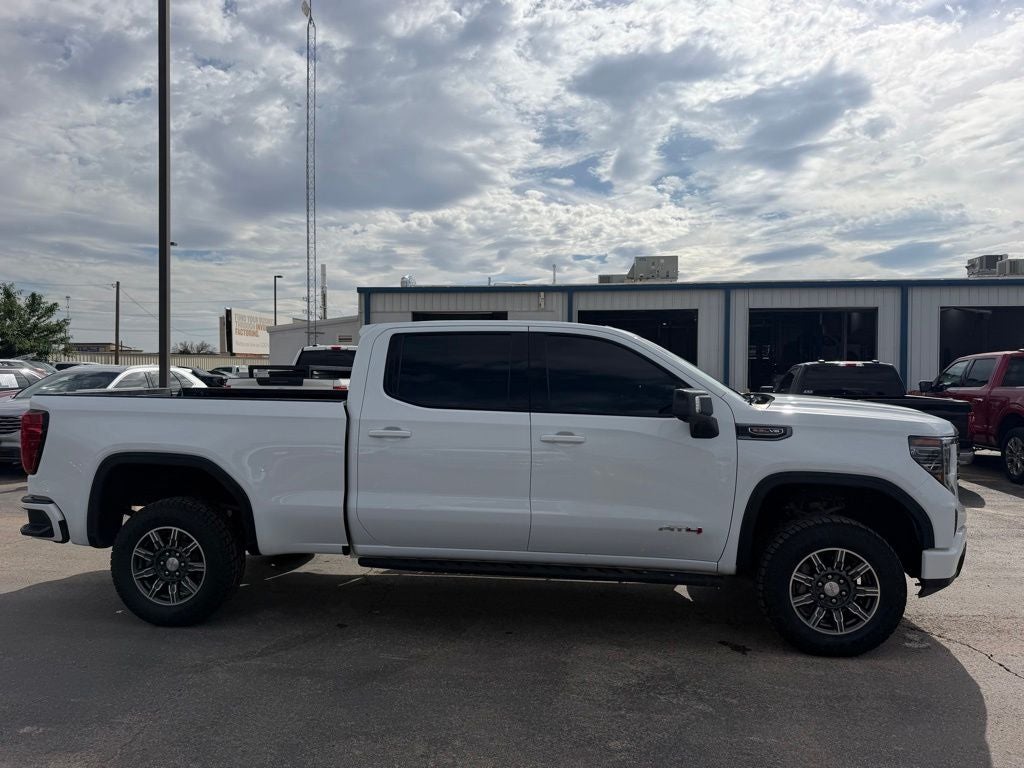 2024 GMC Sierra 1500 AT4