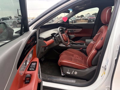 2024 Lincoln Nautilus Black Label