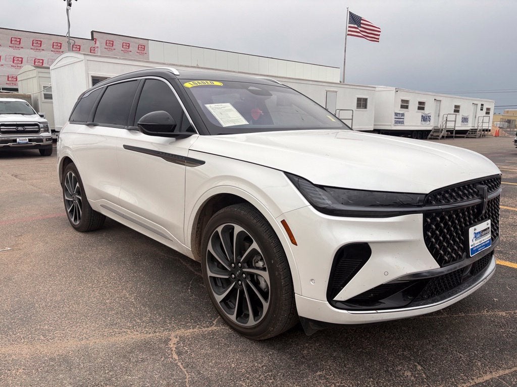 2024 Lincoln Nautilus Black Label