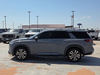 2022 Nissan Pathfinder Platinum