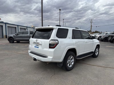 2022 Toyota 4Runner SR5