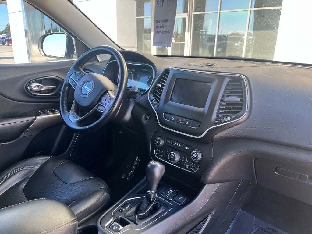 2021 Jeep Cherokee Latitude Lux