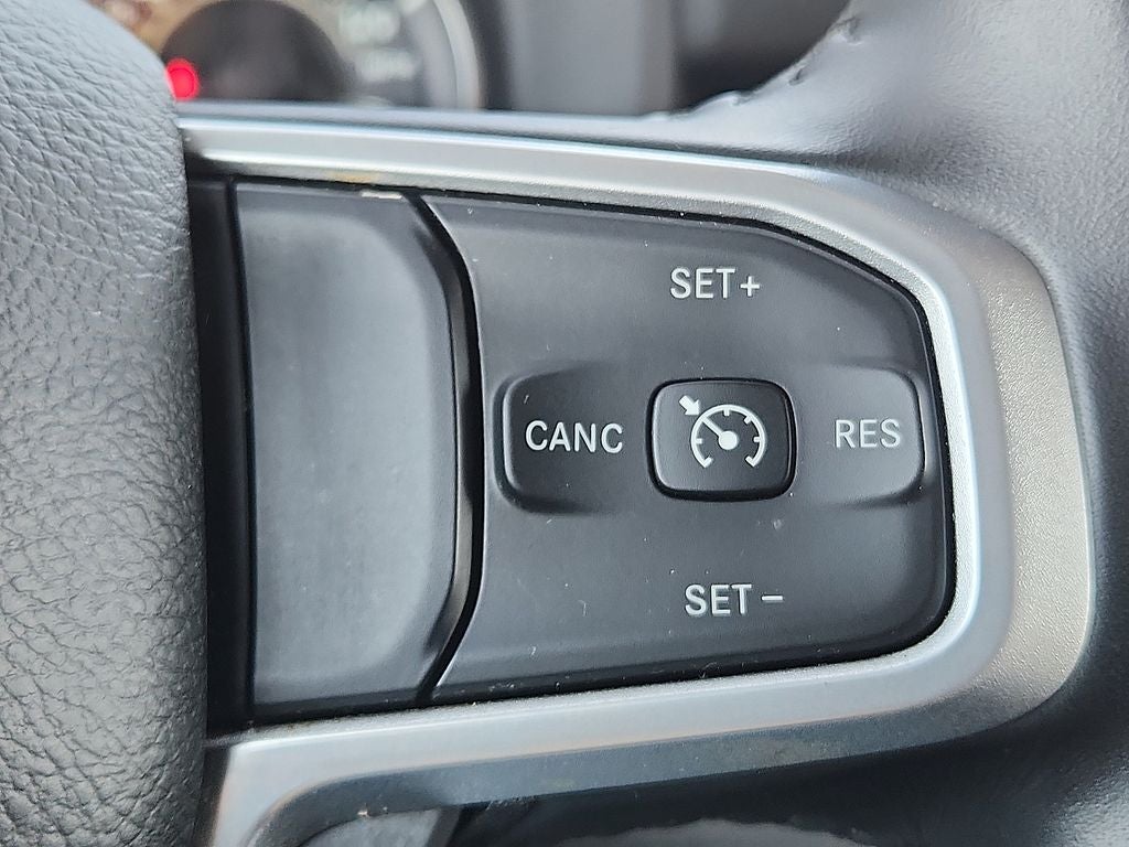 2022 RAM 1500 Lone Star Quad Cab 4x2 6'4' Box