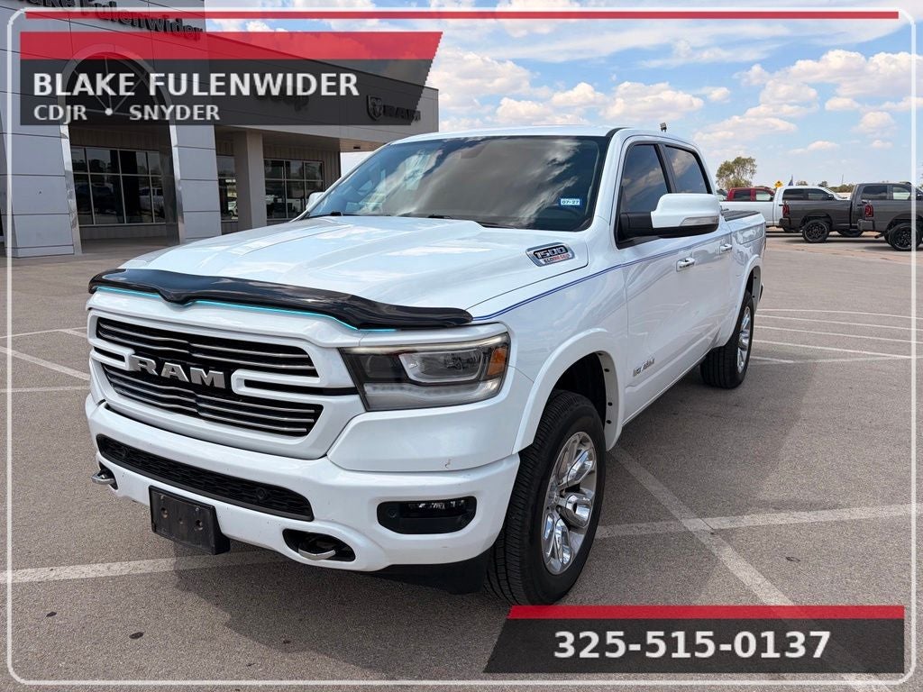2022 RAM 1500 Laramie Crew Cab 4x2 5'7' Box