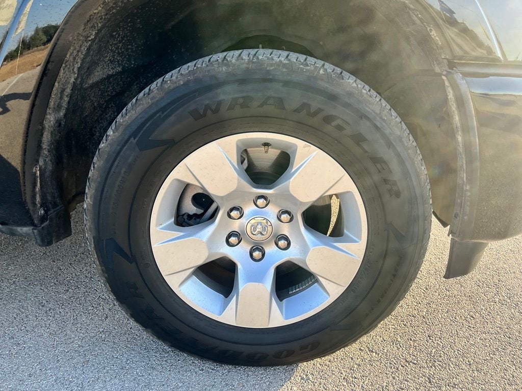 2025 RAM 1500 Lone Star Crew Cab 4x4 5'7' Box