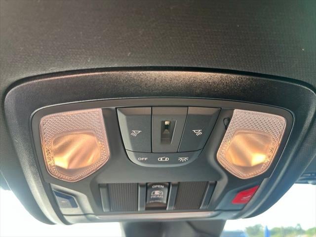 2025 RAM 1500 Lone Star Crew Cab 4x4 5'7' Box
