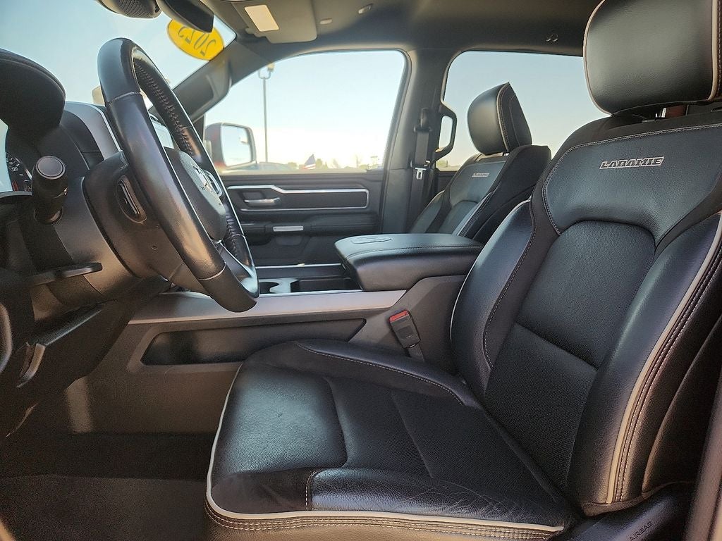 2023 RAM 1500 Laramie Crew Cab 4x4 5'7' Box