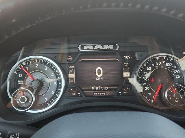 2023 RAM 1500 Laramie Crew Cab 4x4 5'7' Box