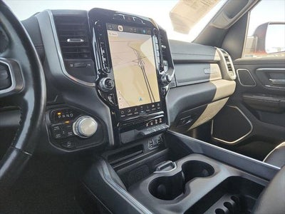 2023 RAM 1500 Laramie Crew Cab 4x4 5'7' Box