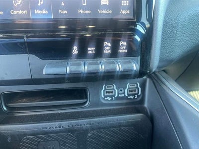 2023 RAM 1500 Laramie Crew Cab 4x4 5'7' Box