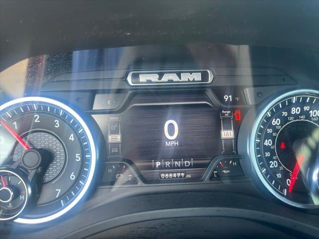 2023 RAM 1500 Laramie Crew Cab 4x4 5'7' Box