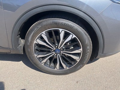 2022 Ford Escape SE Hybrid