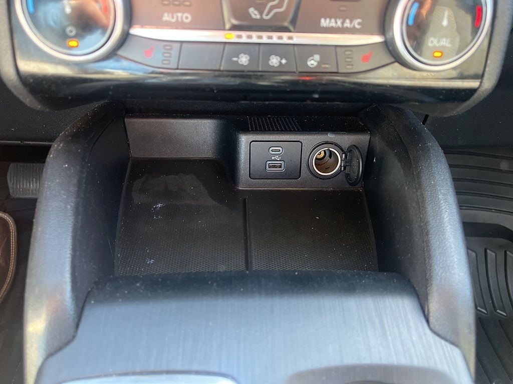 2022 Ford Escape SE Hybrid