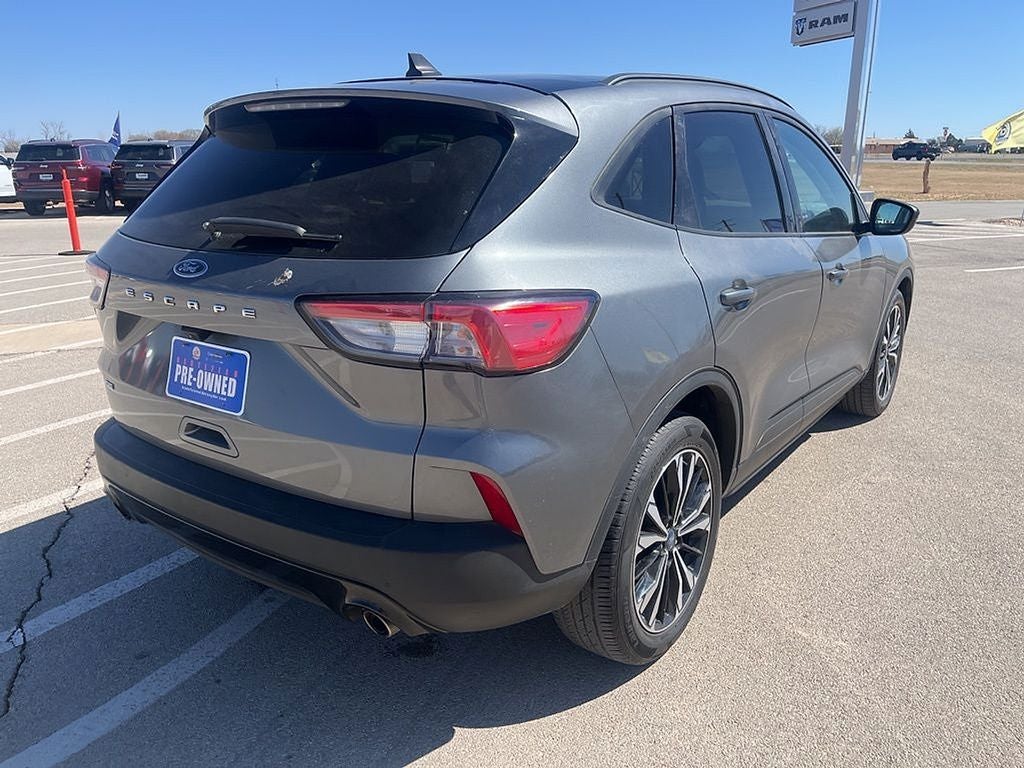 2022 Ford Escape SE Hybrid