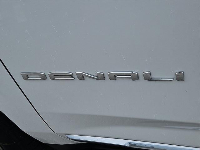 2021 GMC Yukon XL 4WD Denali