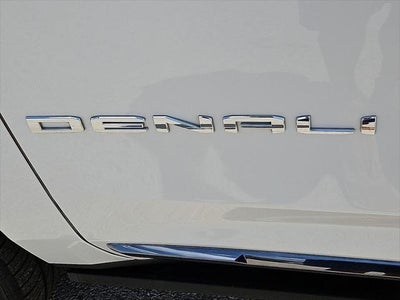 2023 GMC Yukon XL 4WD Denali Ultimate