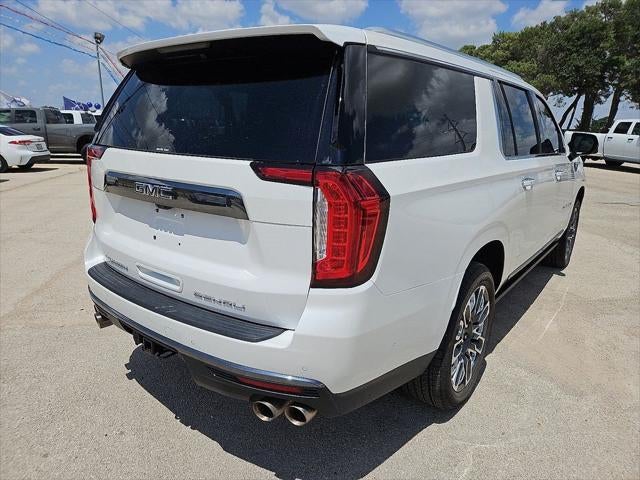 2023 GMC Yukon XL 4WD Denali Ultimate