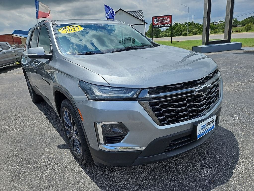2023 Chevrolet Traverse FWD RS
