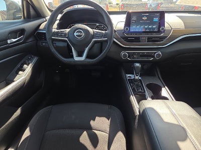 2025 Nissan Altima SV FWD
