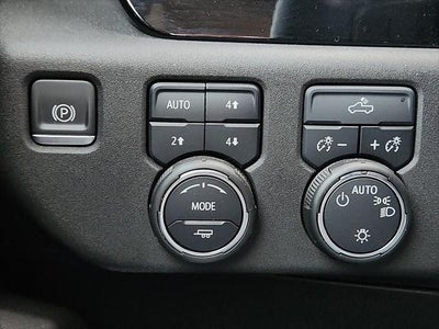 2022 Chevrolet Silverado 1500 4WD Crew Cab Standard Bed LT
