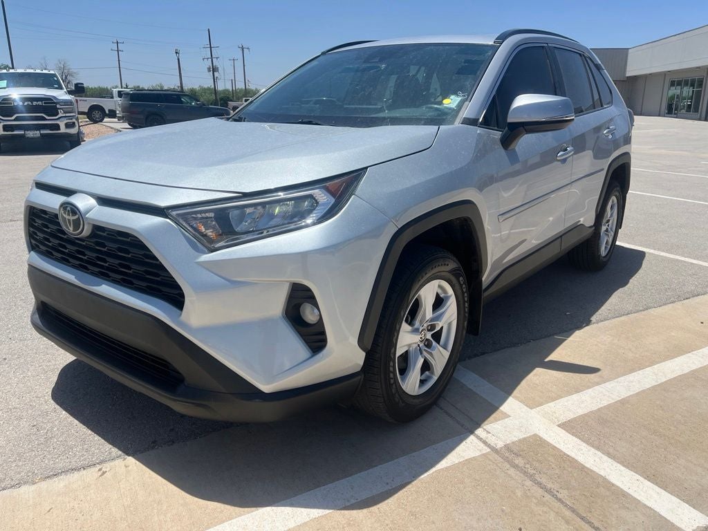 2021 Toyota RAV4 XLE