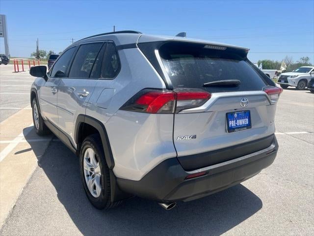 2021 Toyota RAV4 XLE