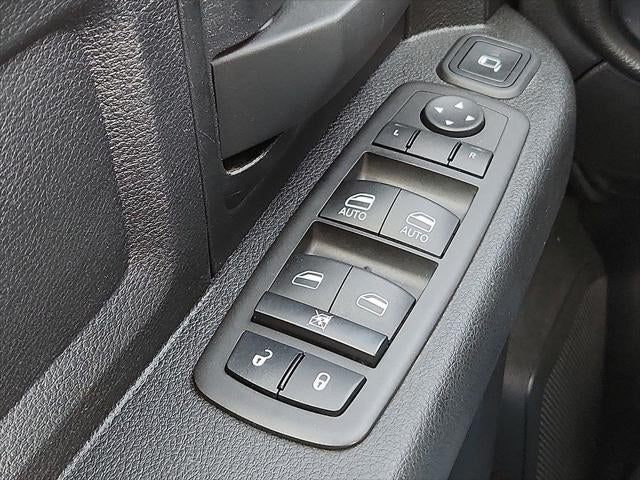 2024 RAM 2500 Tradesman Crew Cab 4x4 6'4' Box