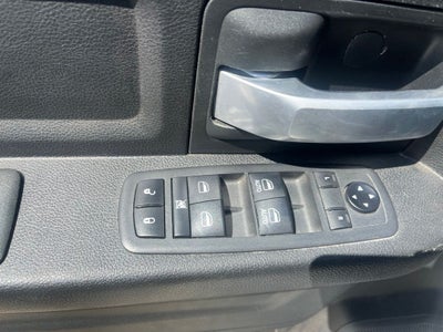 2019 RAM 2500 Tradesman Crew Cab 4x4 6'4' Box