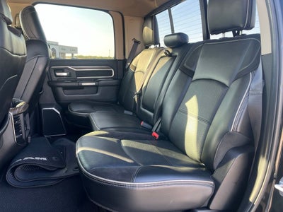 2019 RAM 2500 Laramie Crew Cab 4x4 6'4' Box