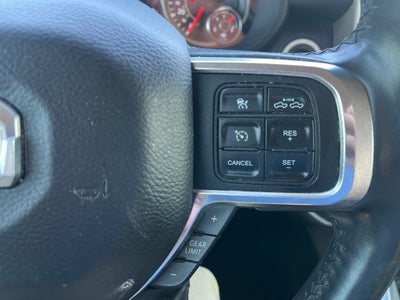 2019 RAM 2500 Laramie Crew Cab 4x4 6'4' Box