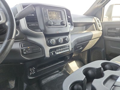 2024 RAM 5500 Chassis Tradesman/SLT/Laramie/Limited