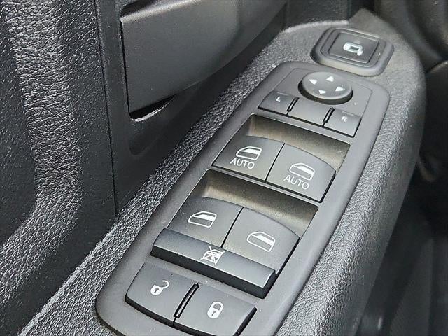 2024 RAM 5500 Chassis Tradesman/SLT/Laramie/Limited