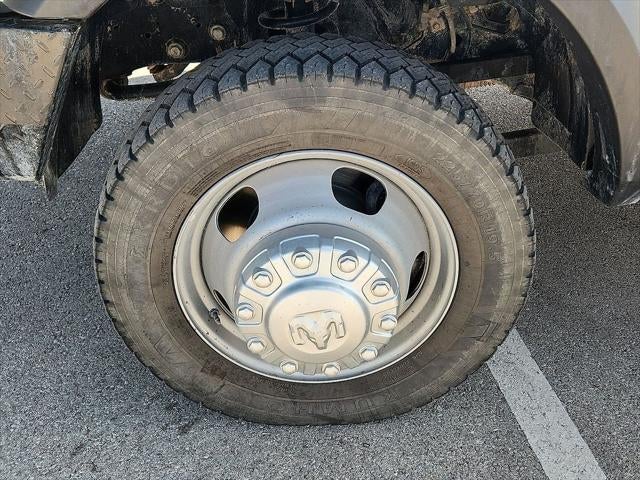 2024 RAM 5500 Chassis Tradesman/SLT/Laramie/Limited