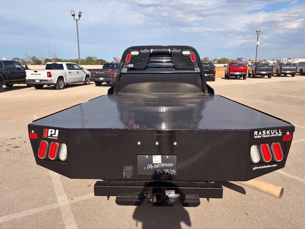2024 RAM 5500 Chassis Tradesman/SLT/Laramie/Limited