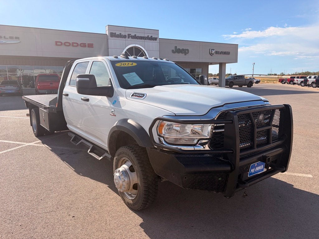 2024 RAM 5500 Chassis Tradesman/SLT/Laramie/Limited