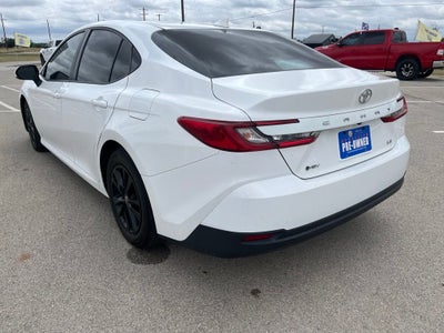 2025 Toyota Camry LE