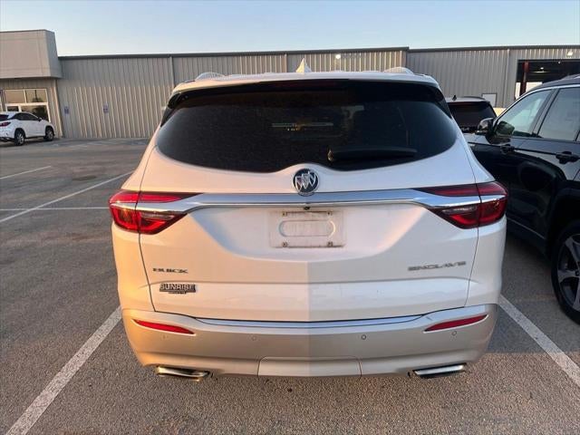 2018 Buick Enclave Essence